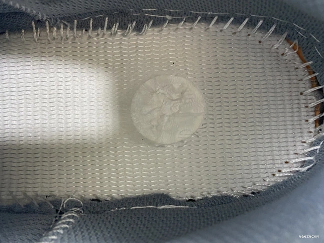 Boost GW0296 Yeezy V2 700 Adidas Sun 0811